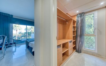 Property slide 21