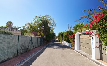 Property slide 14