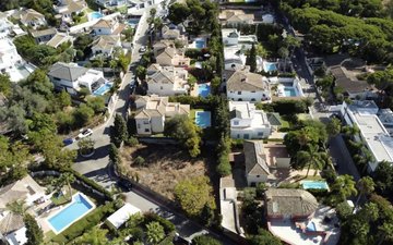 Property slide 18