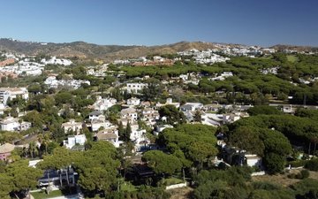 Property slide 22