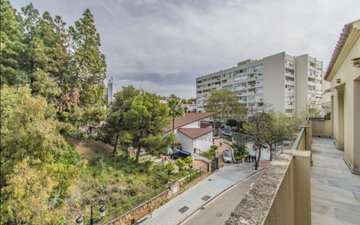 Property slide 16