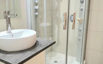 Property slide 18
