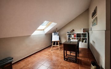 Property slide 17