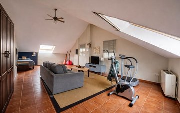 Property slide 20