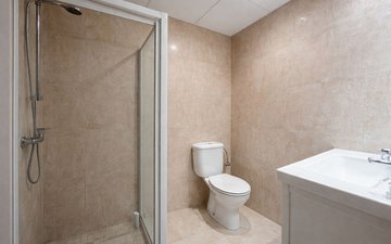 Property slide 21