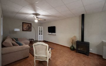 Property slide 23