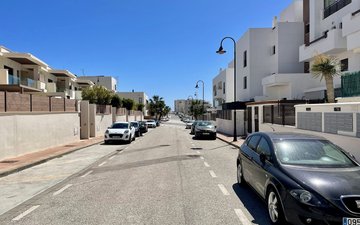 Property slide 22