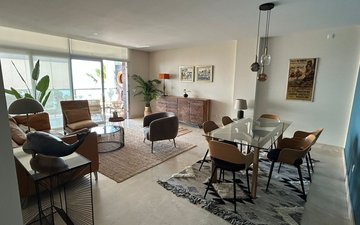 Property slide 10