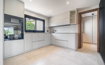 Property slide 27