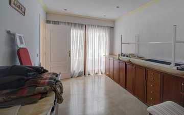 Property slide 14