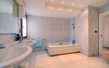 Property slide 31