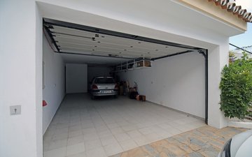 Property slide 39