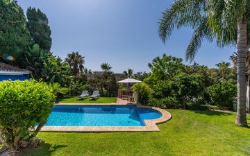 Property slide 46