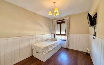 Property slide 21