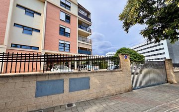 Property slide 25