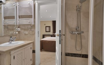 Property slide 23