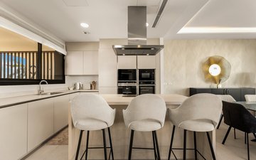 Property slide 25