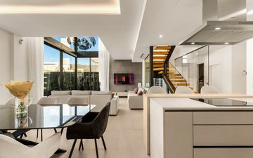 Property slide 31