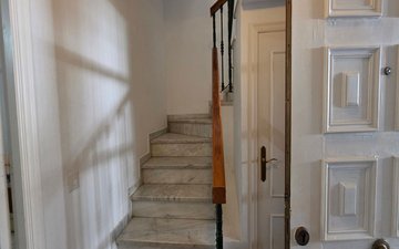 Property slide 17