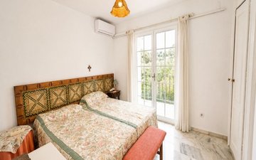 Property slide 18