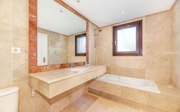 Property slide 10