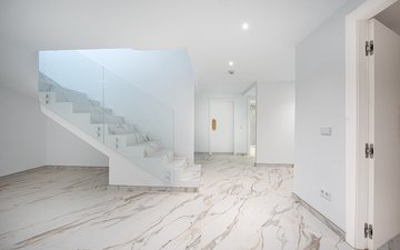 Property slide 17