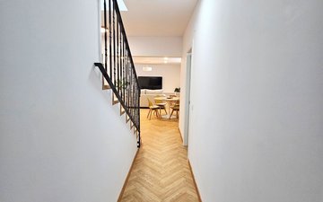 Property slide 46