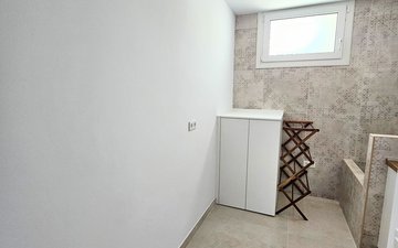 Property slide 49