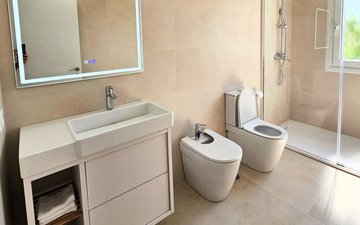 Property slide 64