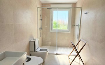 Property slide 65