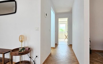 Property slide 99
