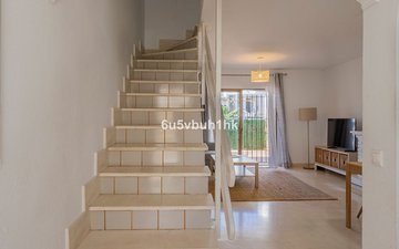 Property slide 32