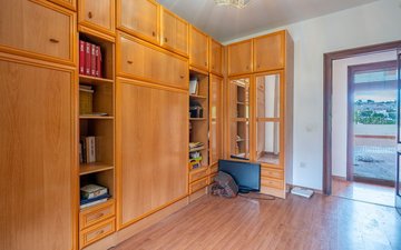 Property slide 17