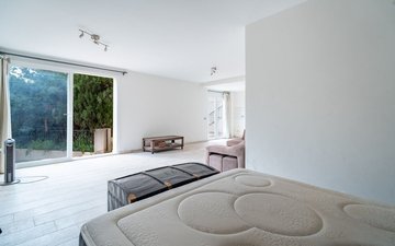 Property slide 23