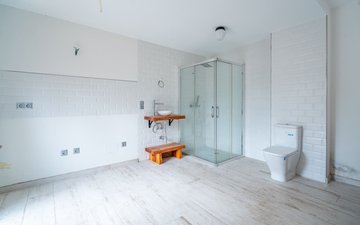 Property slide 25