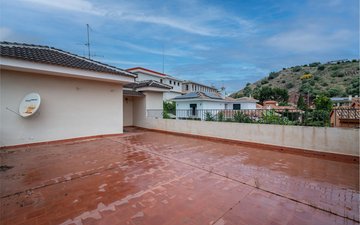 Property slide 29