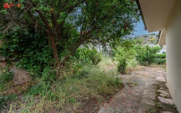 Property slide 39