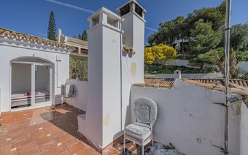 Property slide 17