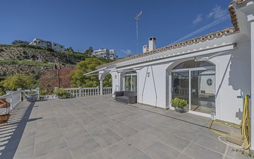 Property slide 9