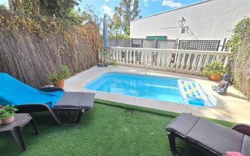 Property slide 24