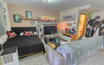 Property slide 9