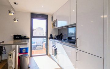 Property slide 10