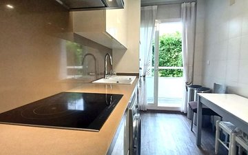 Property slide 6