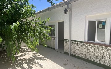Property slide 16
