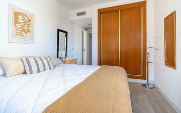Property slide 14