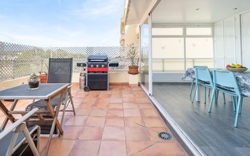 Property slide 18