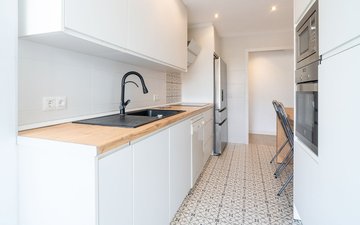 Property slide 6
