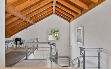 Property slide 10