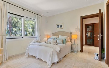 Property slide 19