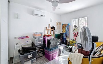 Property slide 21